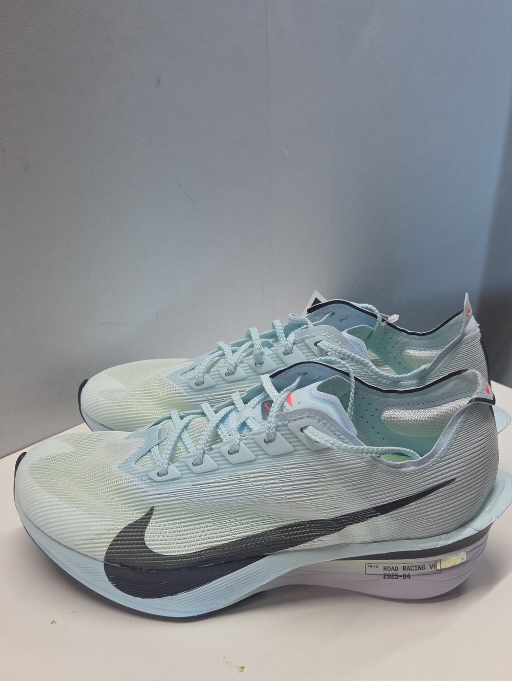 Nike ZoomX Vaporfly Next% 4 'Glacier Blue' Size 7.5 RARE